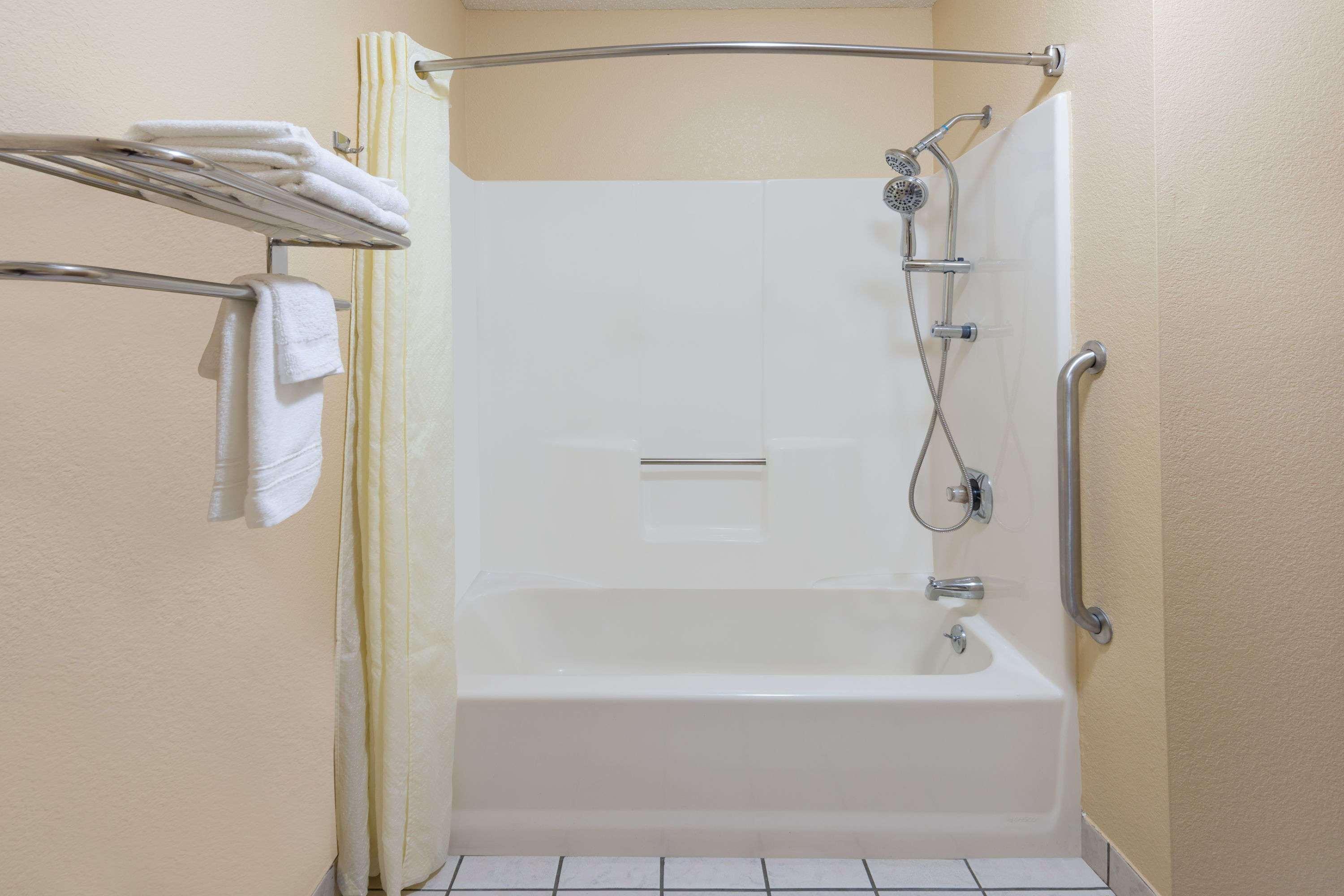 Motel Super 8 By Wyndham Sikeston East Mo Charleston