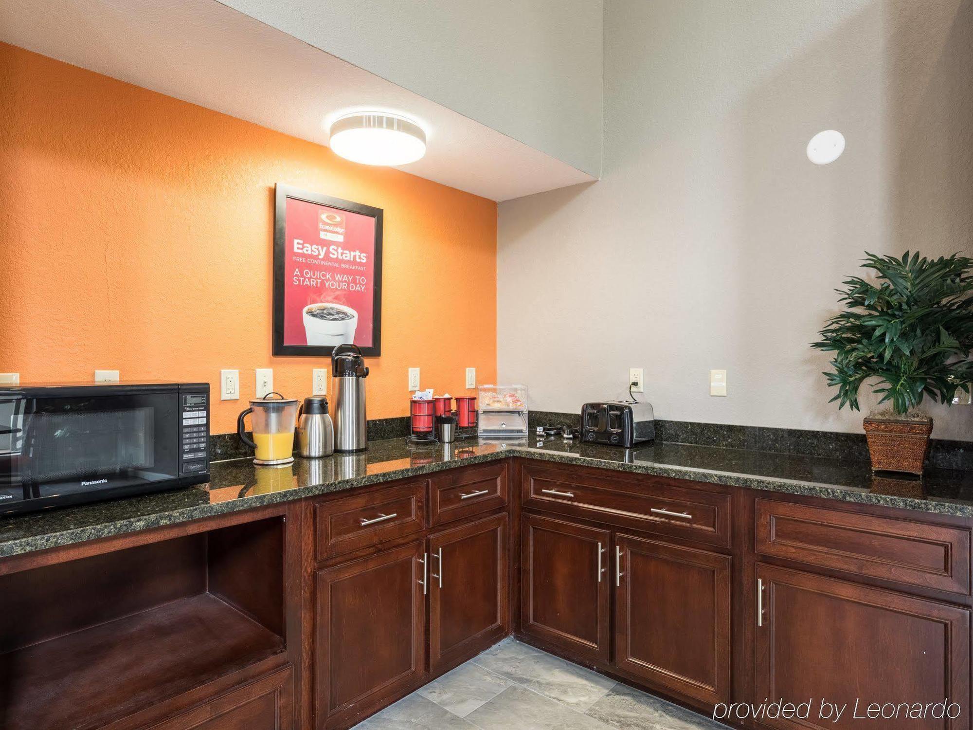 Super 8 By Wyndham Sikeston East Mo 2*